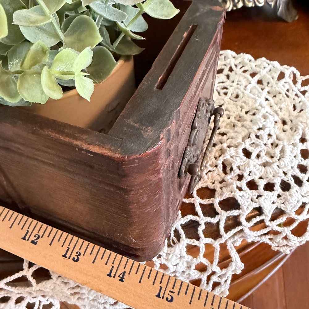 Vintage Wooden Planter Box from Treadle Sewing Machine Drawer circa 1904 - Picture 2 of 7